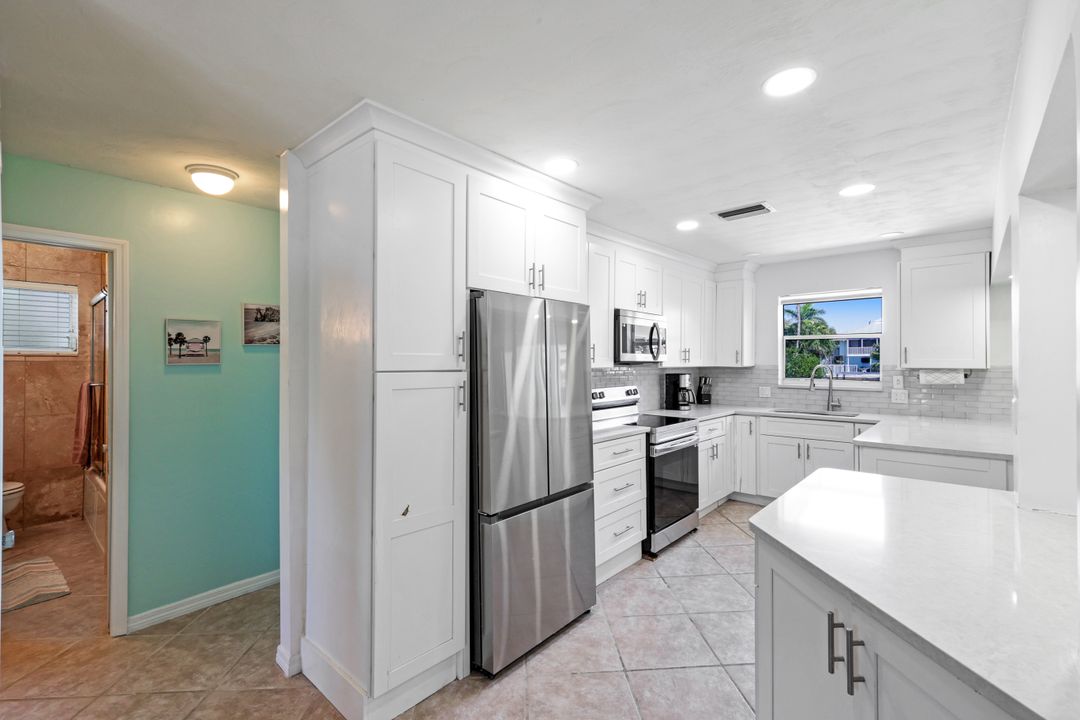 4826 Gary Rd, Bonita Springs, FL 34134