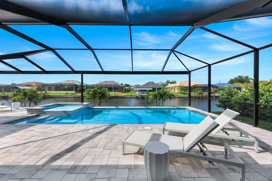 2118 SW 39th Terrace, Cape Coral, FL 33914