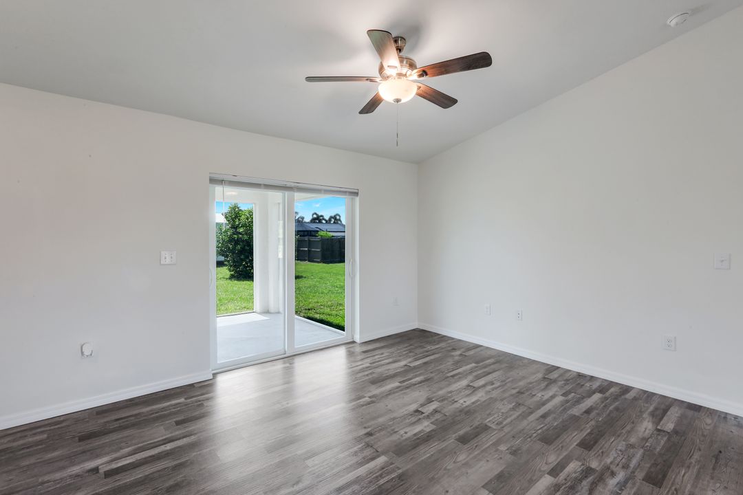 1317 NE 9th Ave, Cape Coral, FL 33909