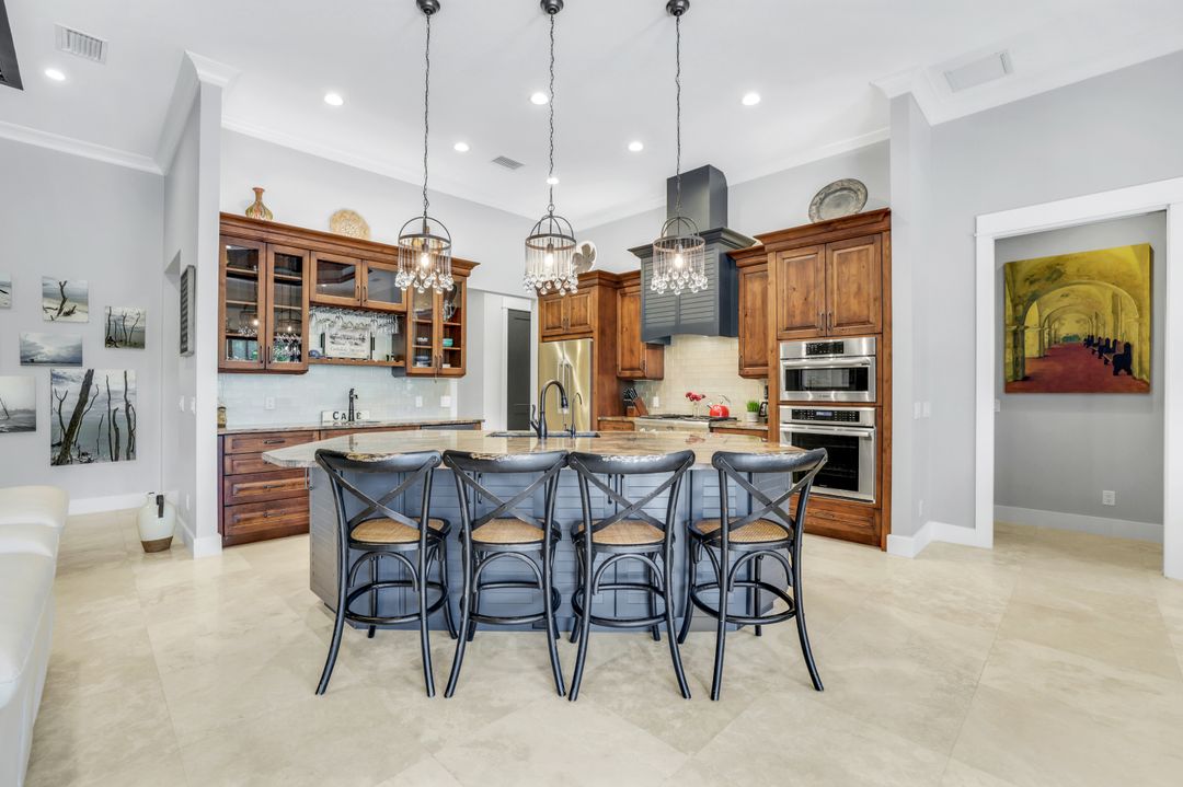 710 Wren St, Marco Island, FL 34145