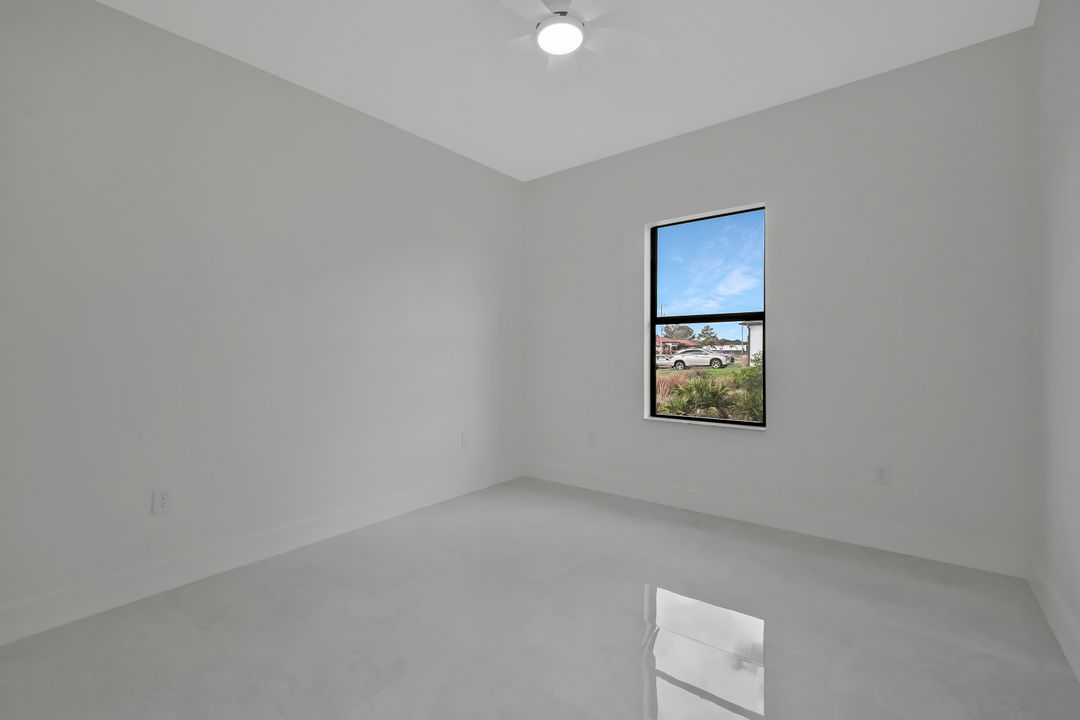 3800 24th St SW, Lehigh Acres, FL 33976