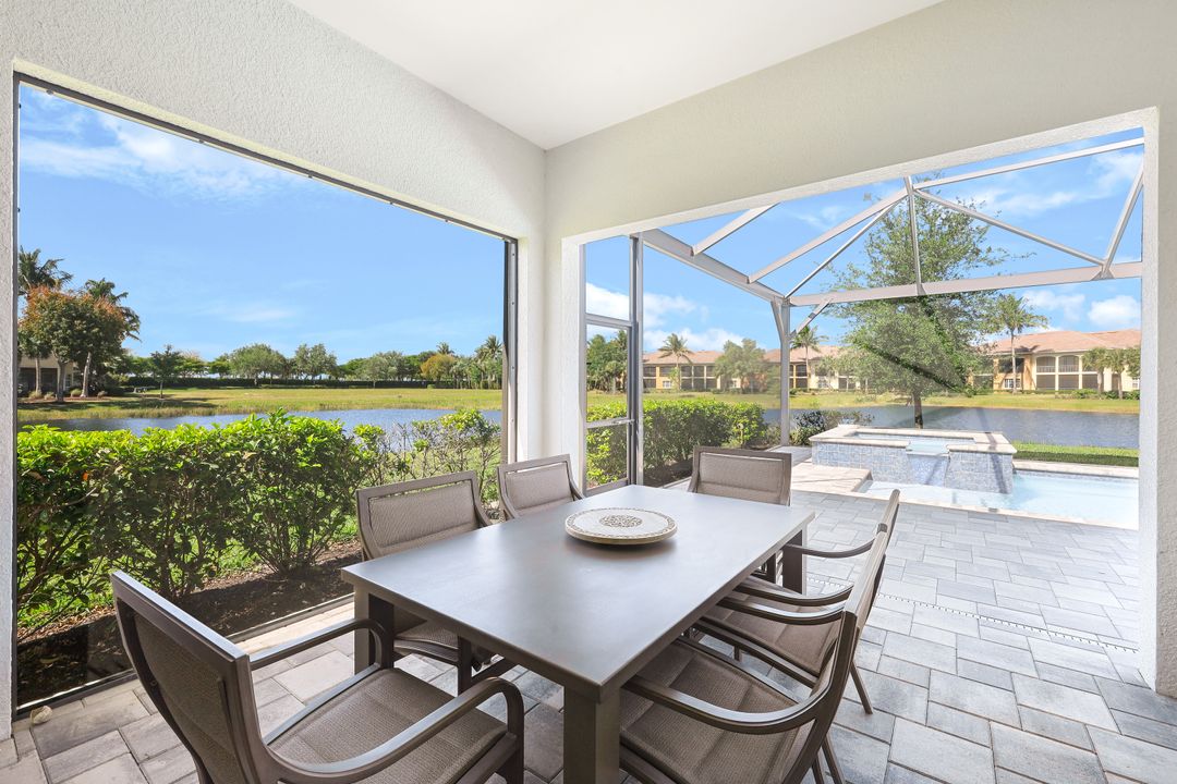 2717 Amaranda Ct, Naples, FL 34114