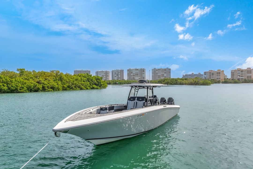 445 Dockside Dr, Naples, FL 34110
