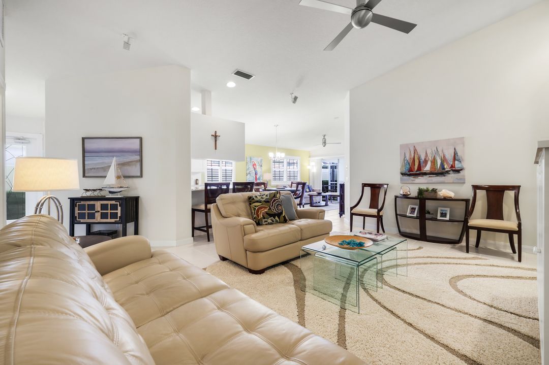 5058 Kingston Way, Naples, FL 34119