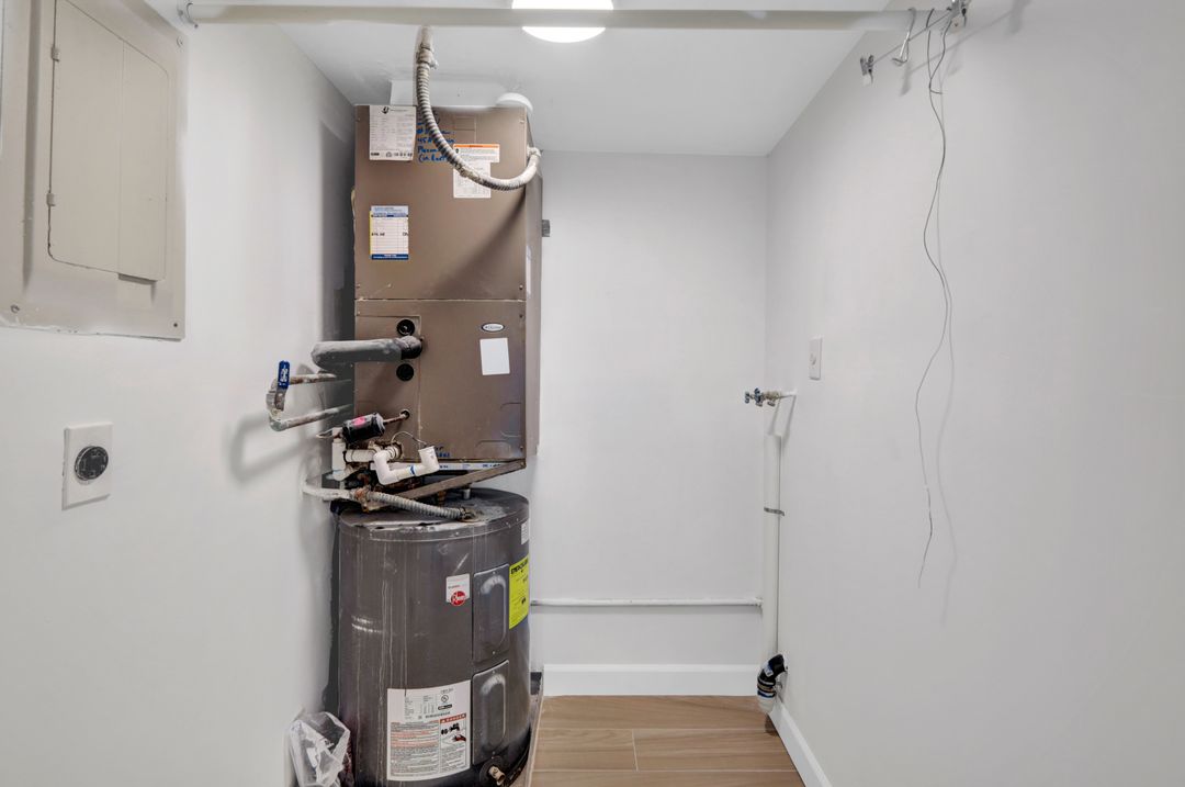 2880 Gulf Shore Blvd N #107, Naples, FL 34103