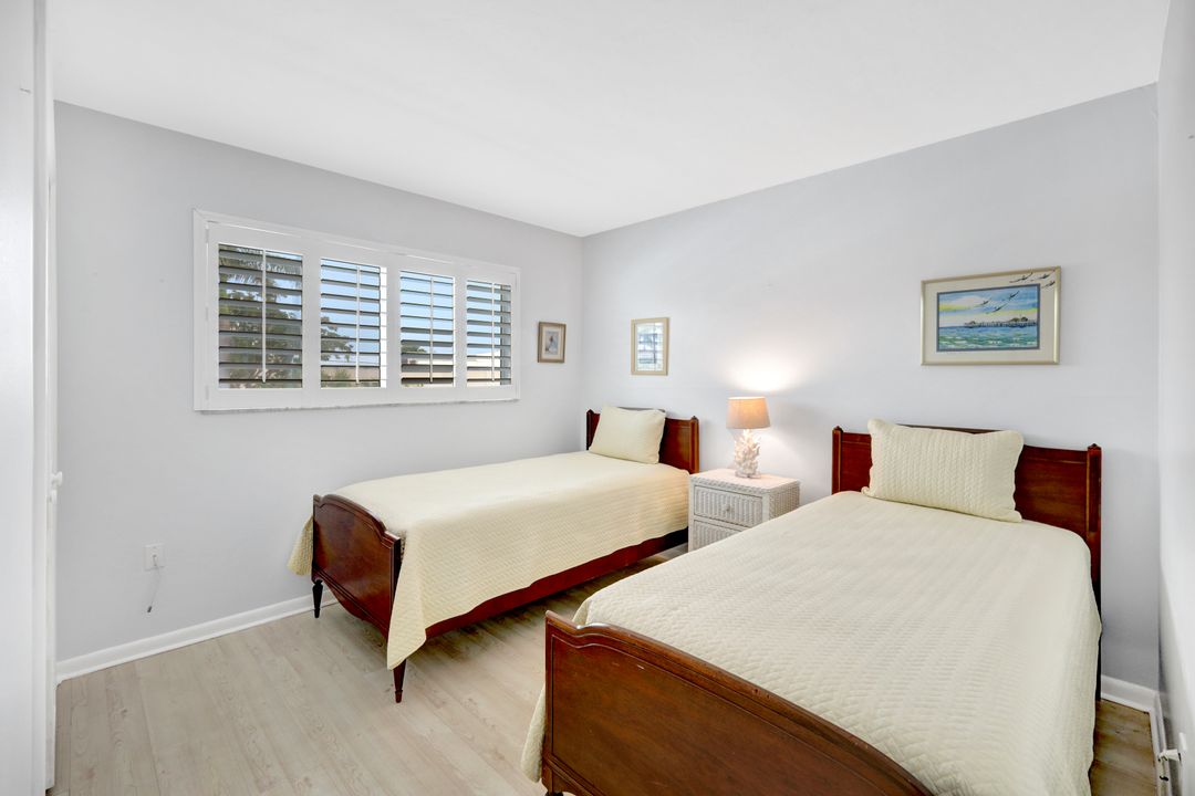 750 Mooring Line Dr #207, Naples, FL 34102