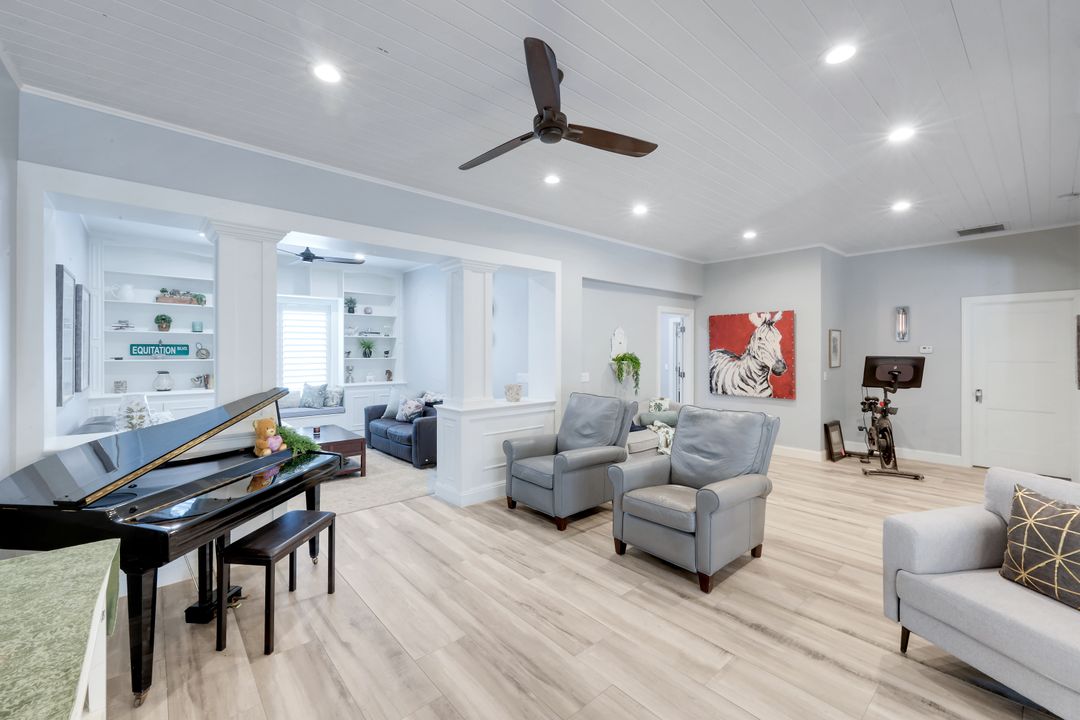 13731 E Terry St, Bonita Springs, FL 34135