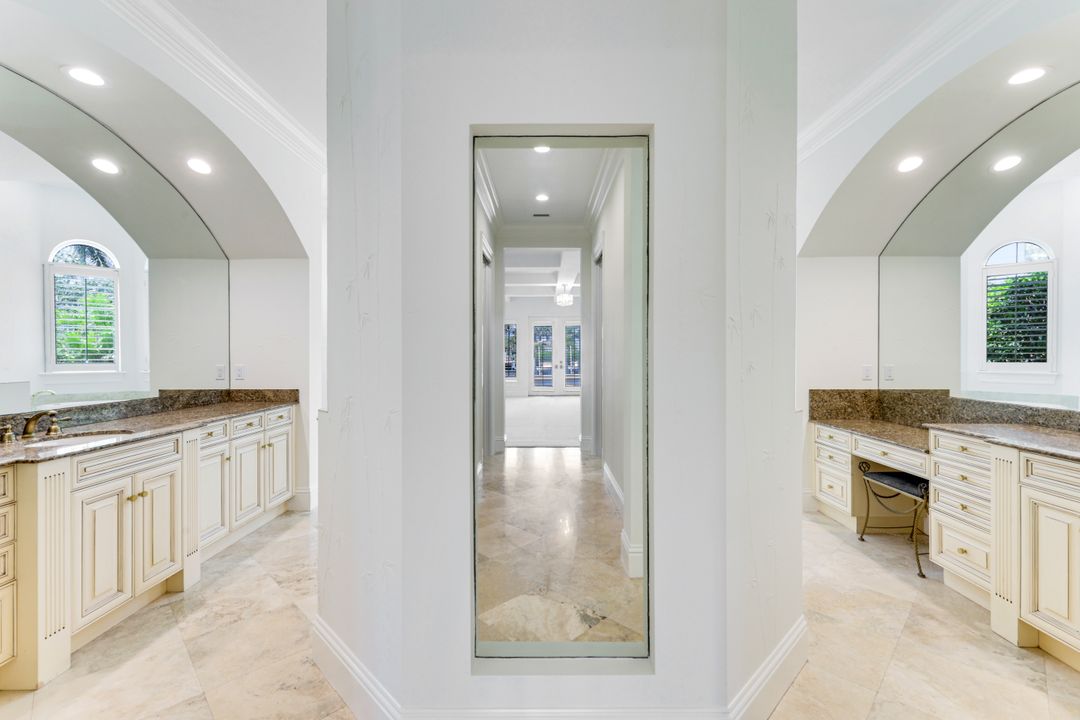 384 Mooring Line Dr, Naples, FL 34102