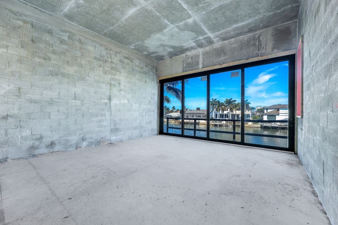 415 Seabee Ave, Naples, FL 34108