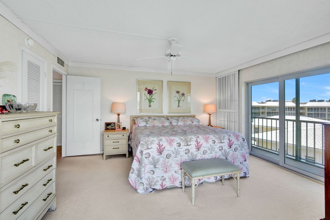 3200 Gulf Shore Blvd N #401, Naples, FL 34103