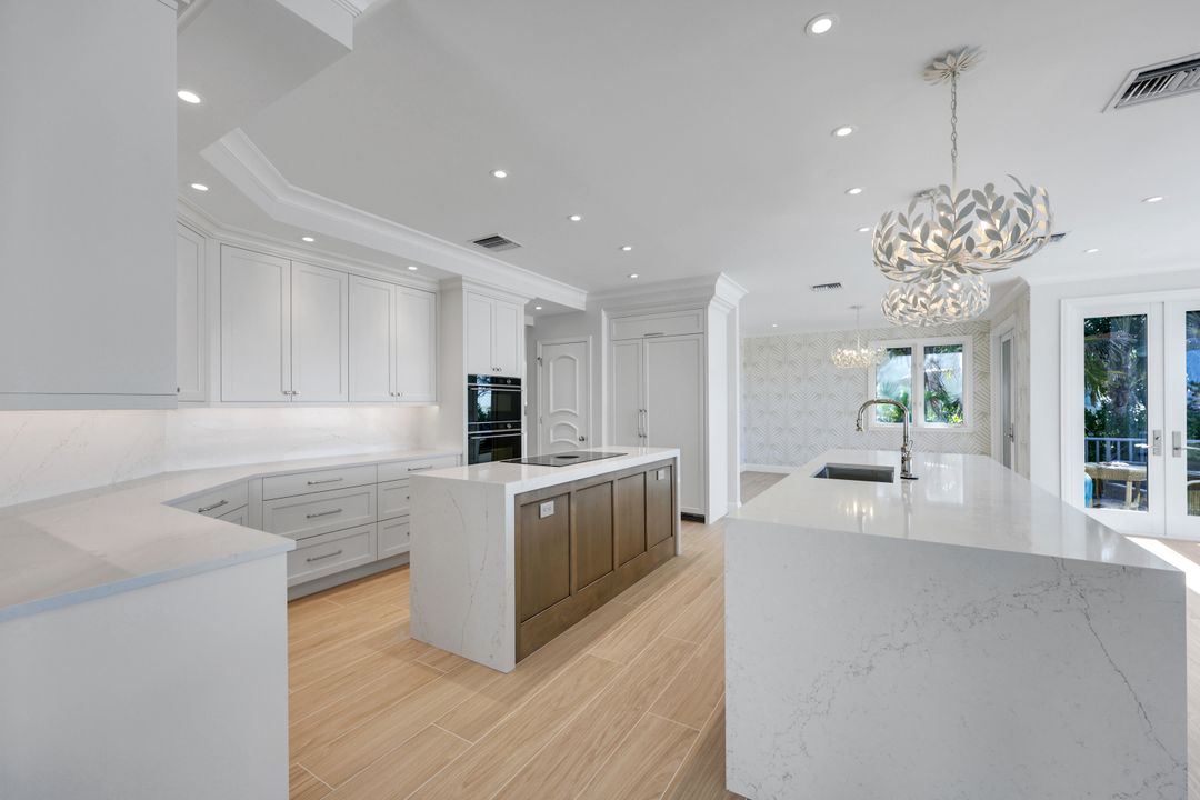 4265 W Gulf Dr, Sanibel, FL 33957