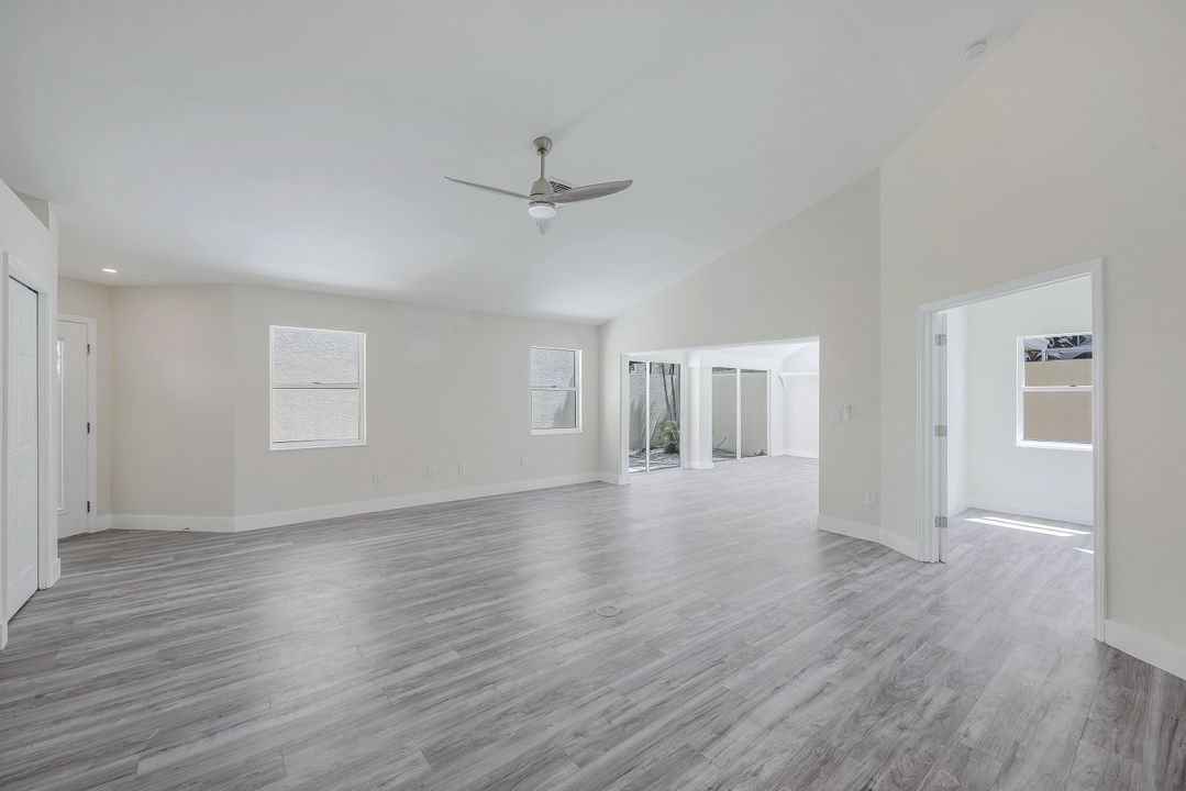 28759 Carmel Way, Bonita Springs, FL 34134