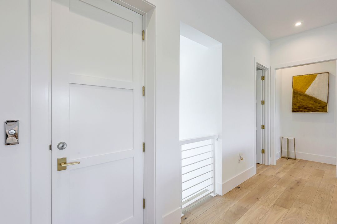 4470 Tarpon Ave, Bonita Springs, FL 34134