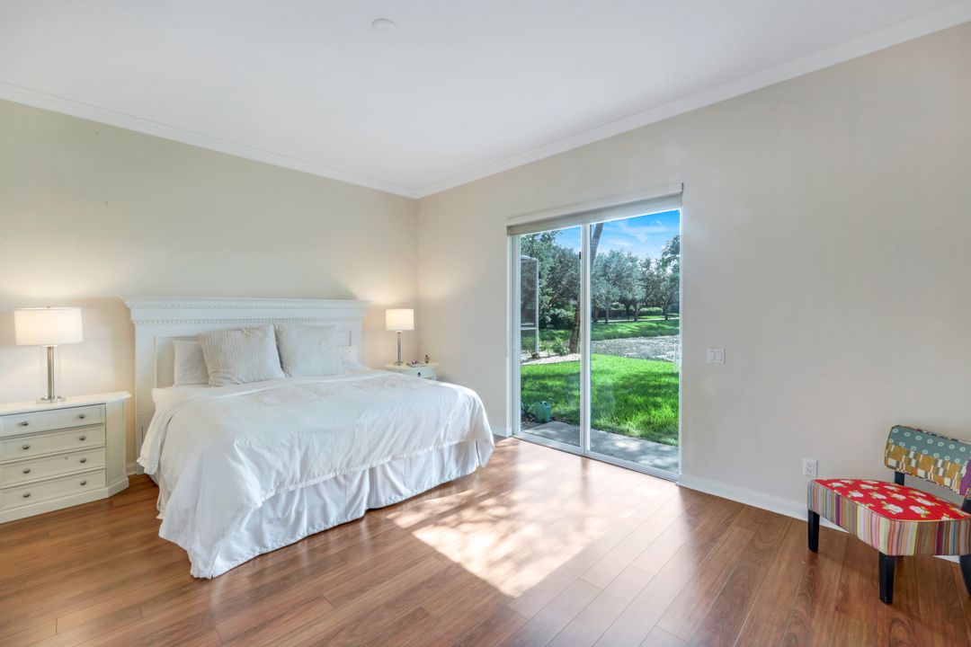 4772 Martinique Wy, Naples, FL 34119