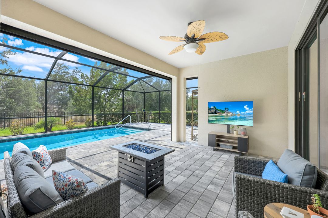 11570 Canopy Loop, Fort Myers, FL 33913