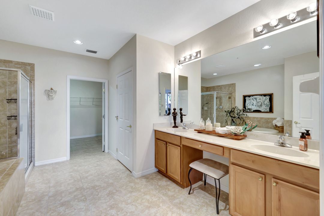 9631 Spanish Moss Way #3916, Bonita Springs, FL 34135