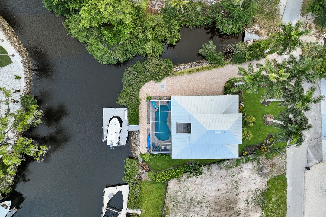 3858 Riviera Cir, Bonita Springs, FL 34134
