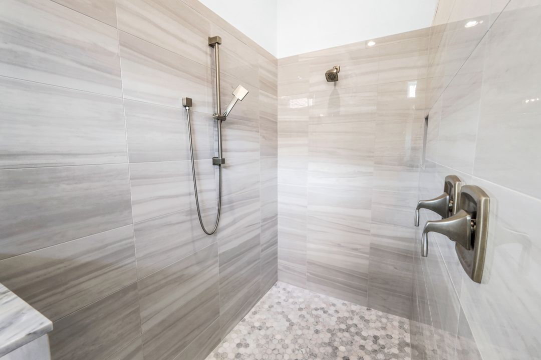 9481 Montelanico Loop, Naples, FL 34119