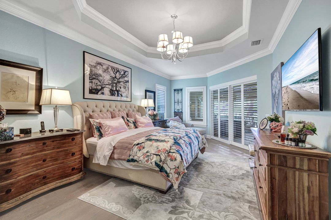 9784 Nickel Ridge Cir, Naples, FL 34120
