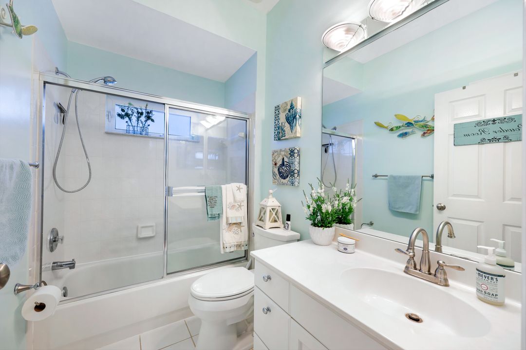 129 Sabal Lake Dr, Naples, FL 34104