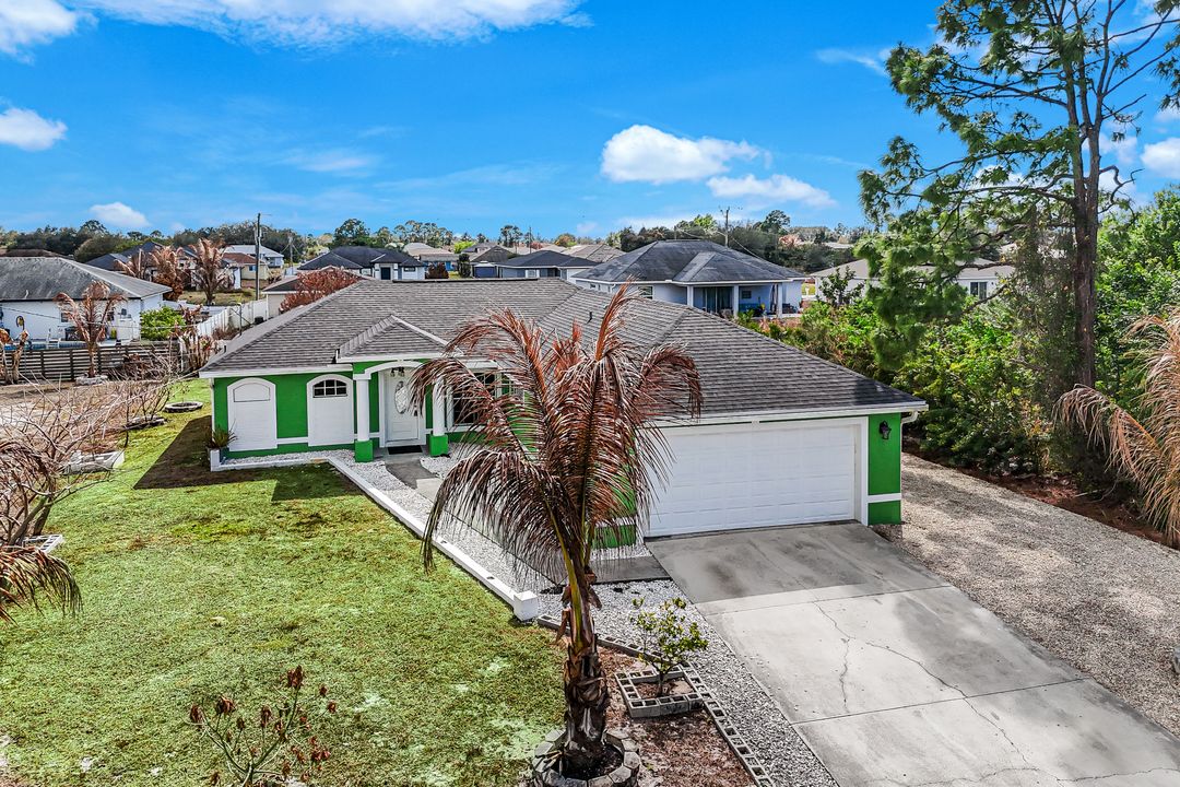 2917 4th St SW, Lehigh Acres, FL 33976