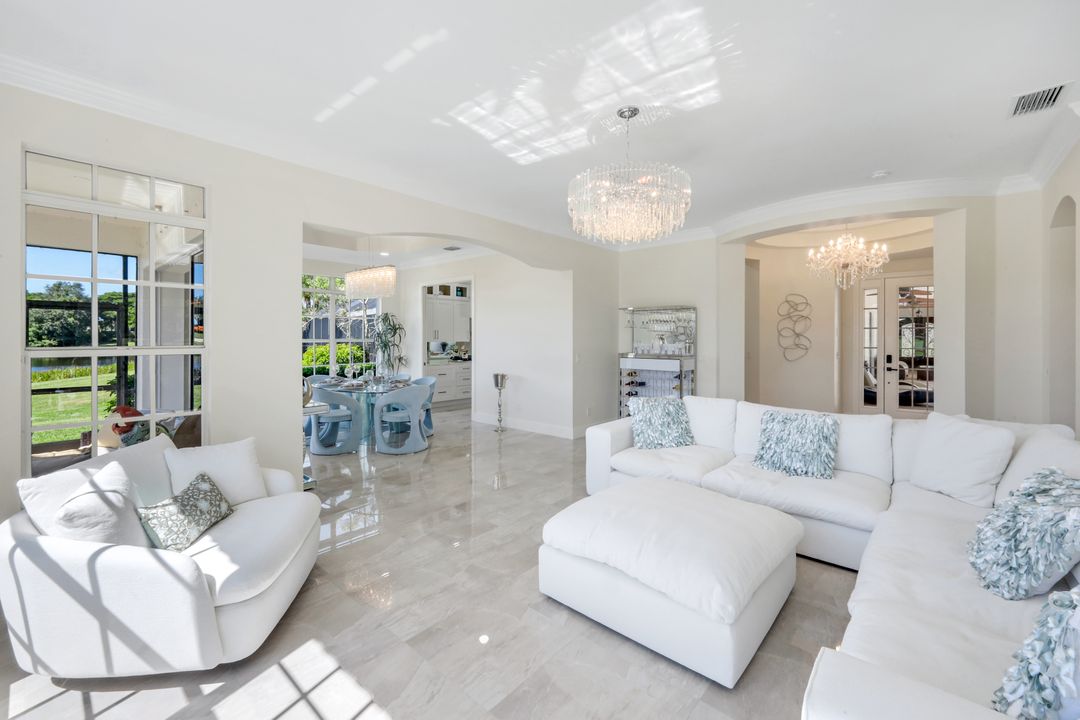 22660 Fairlawn Ct, Estero , FL 34135