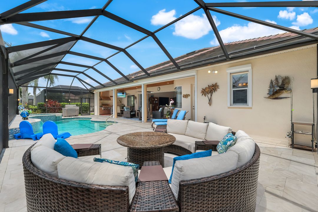 9380 Slate Ct, Naples, FL 34120