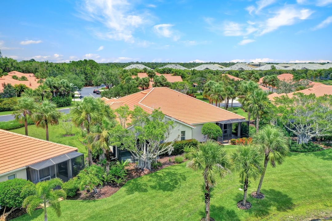 8454 Bent Creek Way, Naples, FL 34114