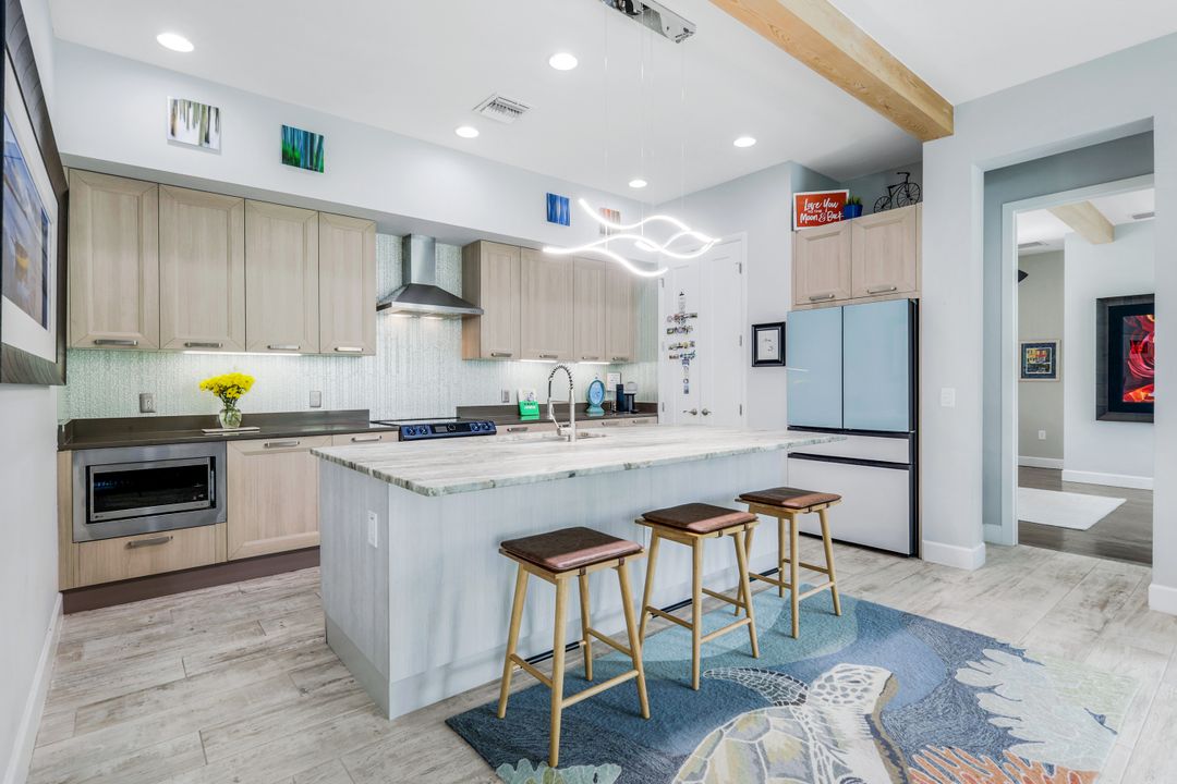 14131 Nautica Ct, Naples, FL 34114