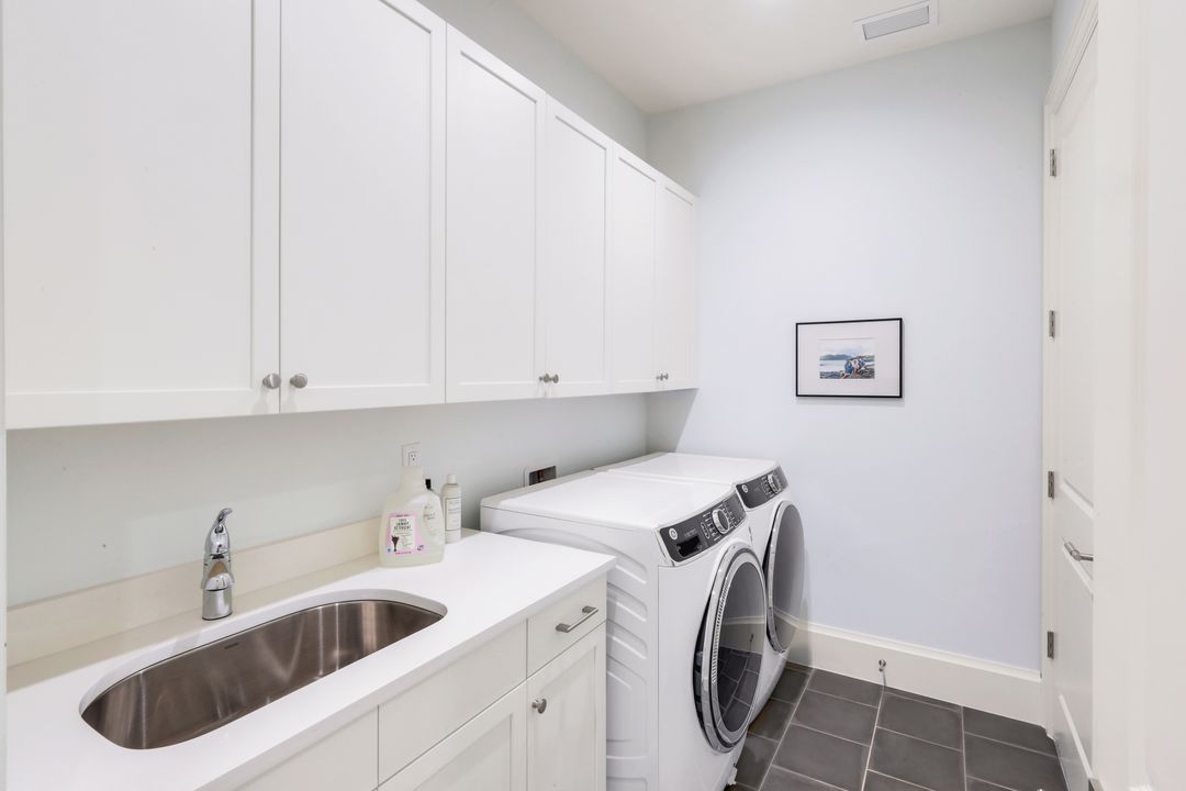 16320 Corsica Way #102, Naples, FL 34110