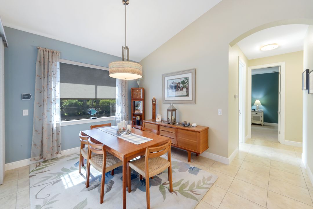 4407 SW 19th Ave, Cape Coral, FL 33914