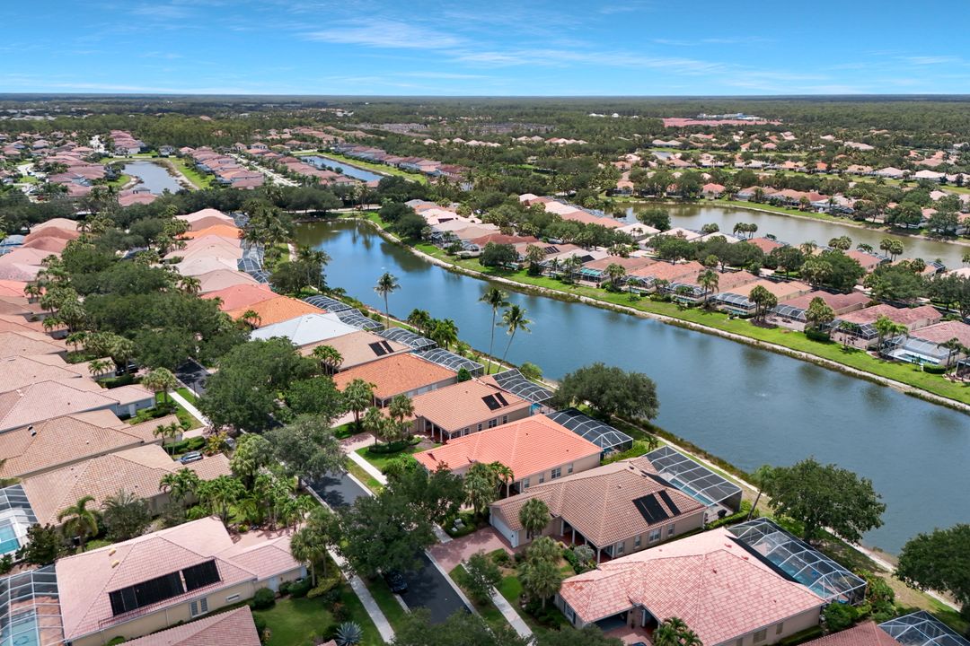 3964 Upolo Ln, Naples, FL 34119