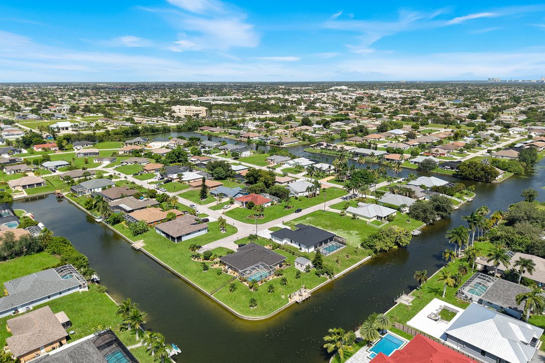508 14th Terrace, Cape Coral, FL 33990