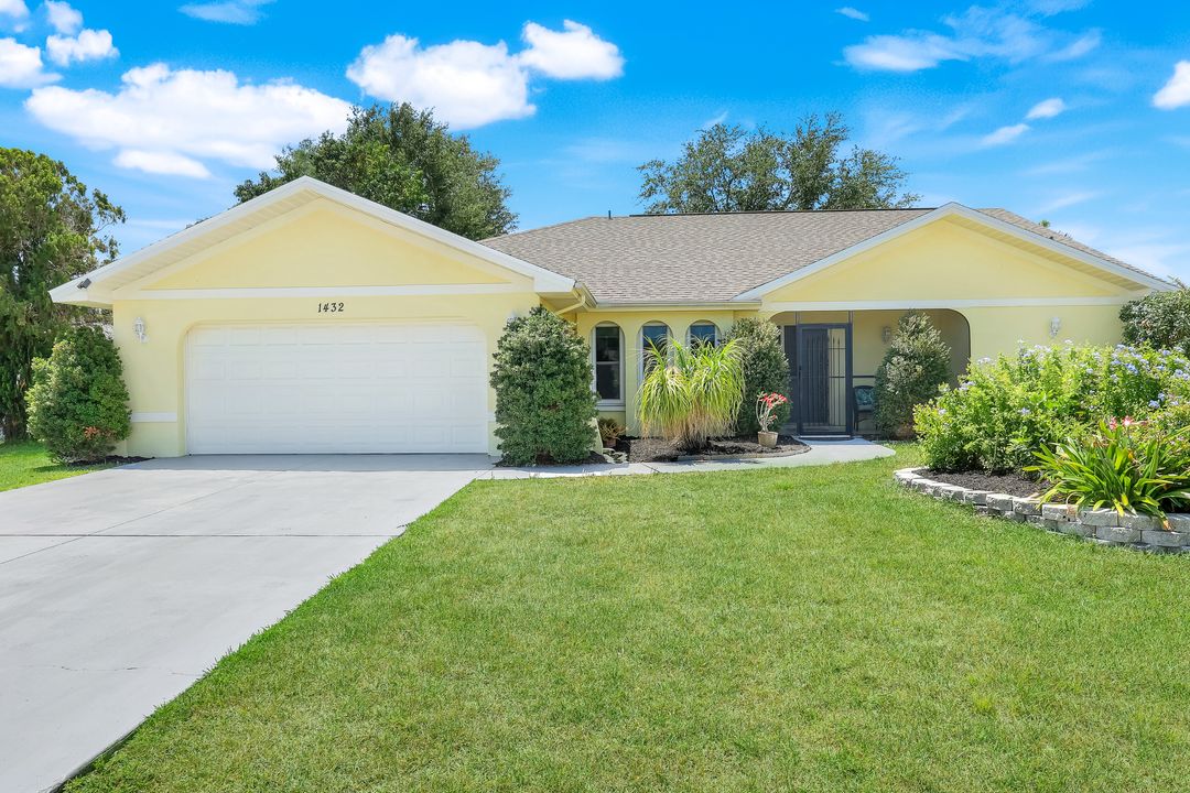 1432 SE 33rd St, Cape Coral, FL 33904