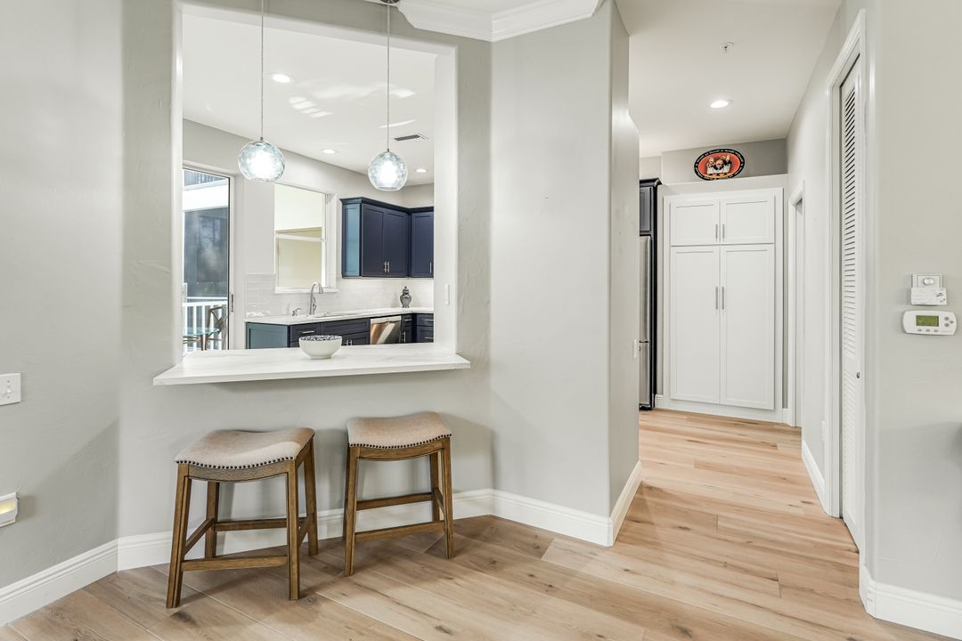 8267 Parkstone Pl #201, Naples, FL 34120