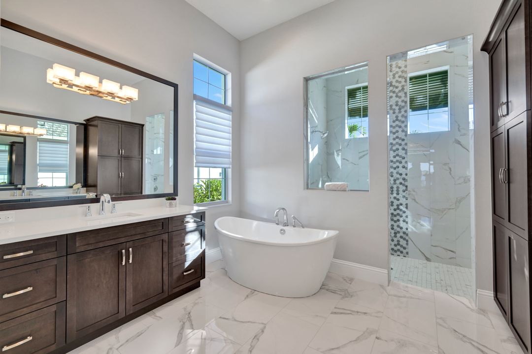 17500 Blue Sapphire Dr, Fort Myers, FL 33913