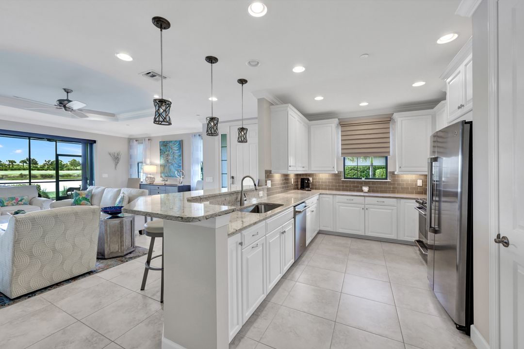 8772 Bellano Ct  #104, Naples, FL 34119