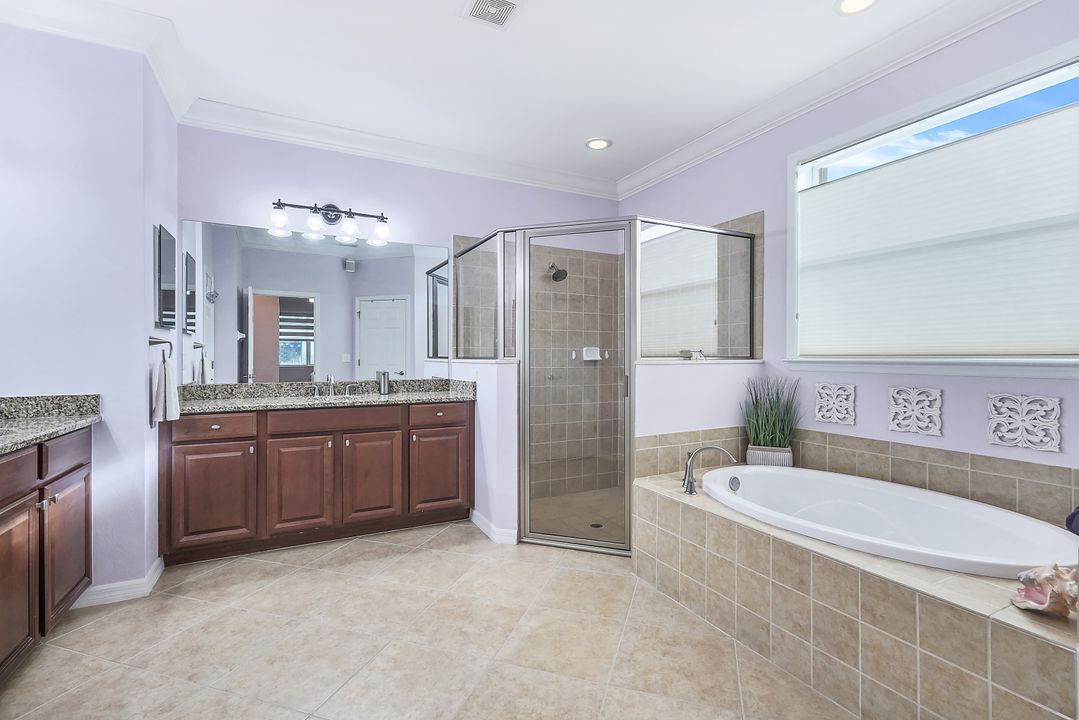 8666 Sumner Ave, Fort Myers, FL 33908