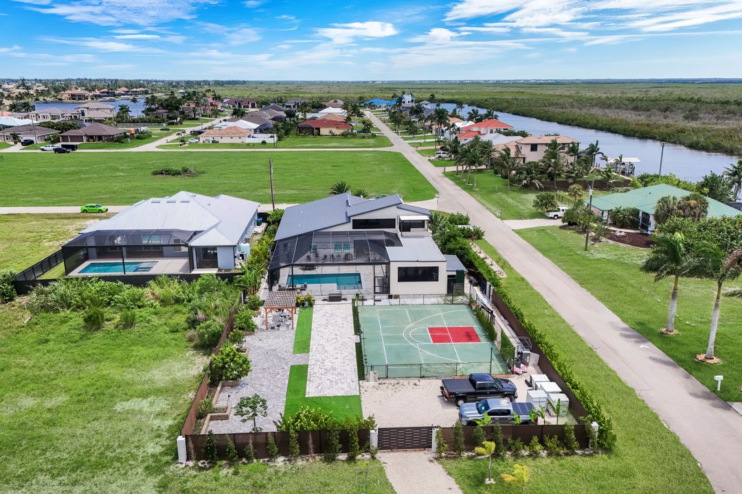 4231 NW 12th Ln, Cape Coral, FL 33993
