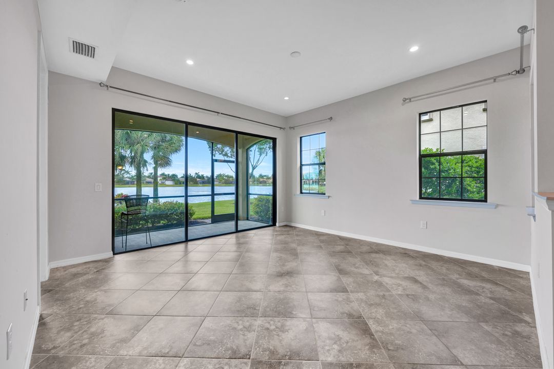 26189 Palace Ln #102, Bonita Springs, FL 34135