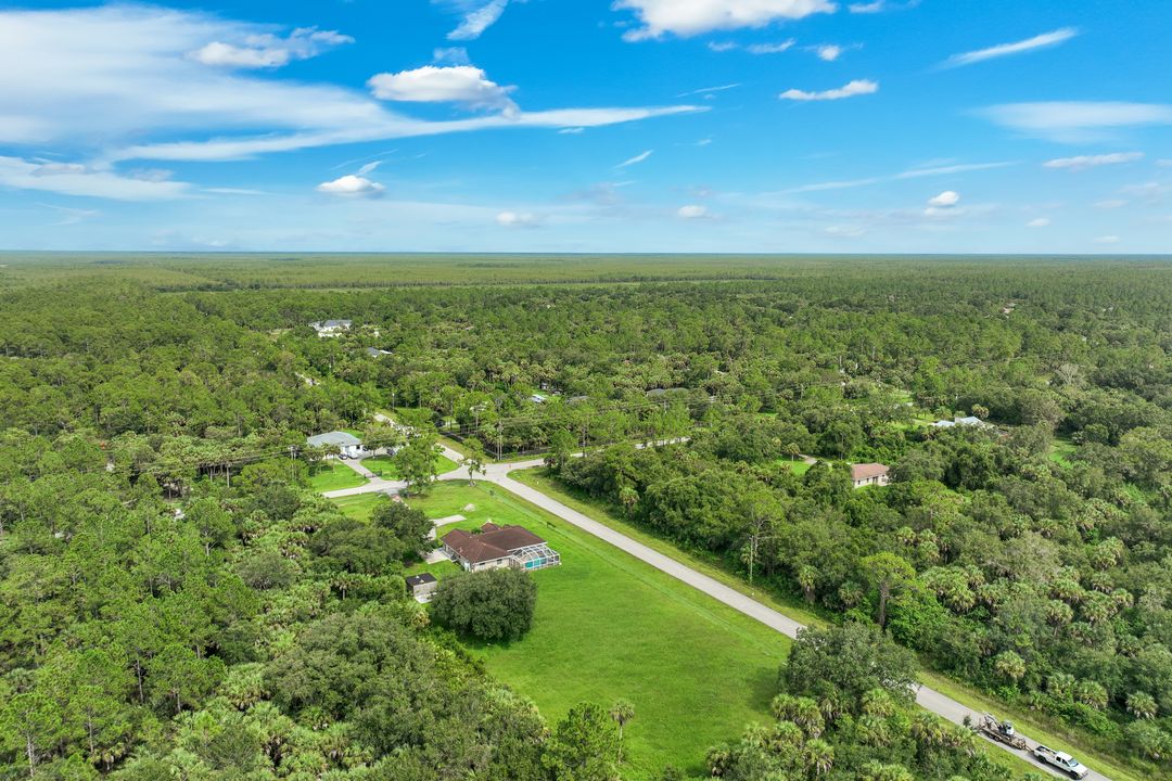 1795 Desoto Blvd S, Naples, FL 34117