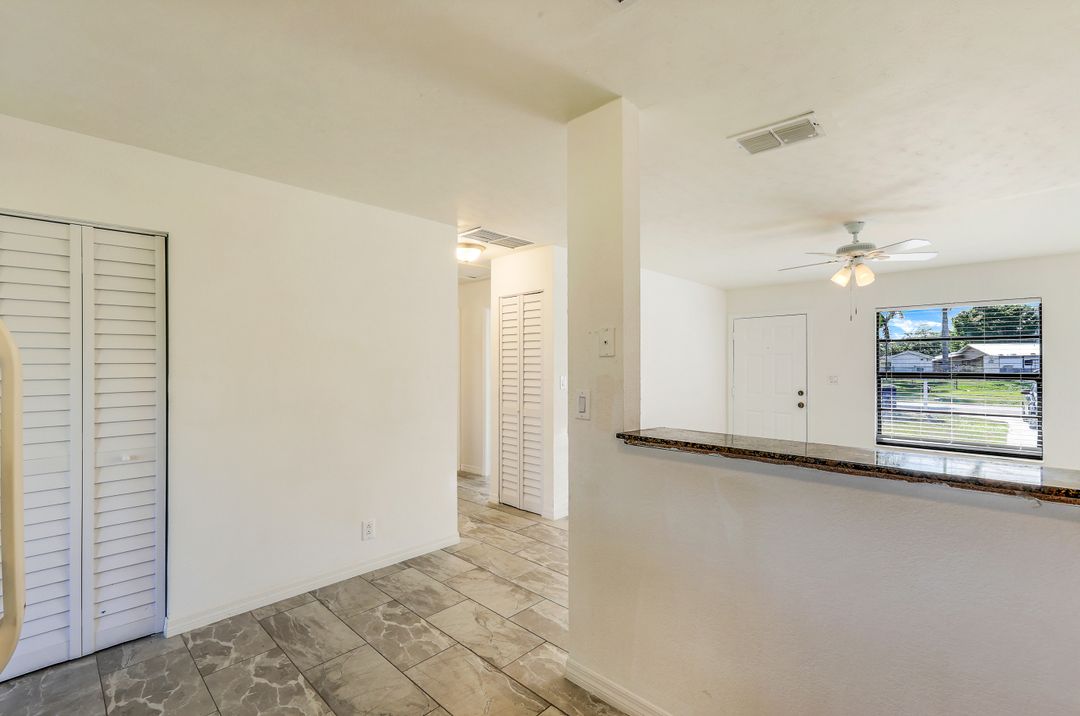 2208 Iris Way, Fort Myers, FL 33905