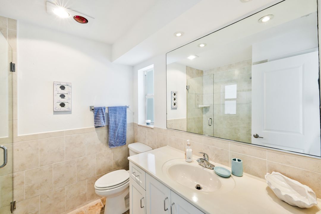 2302 SE 28th St, Cape Coral, FL 33904