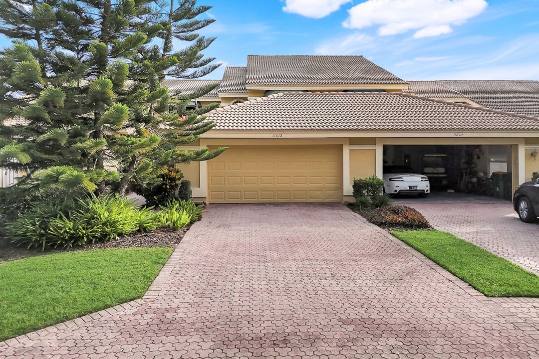 11612 Quail Village Way, Naples, FL 34119