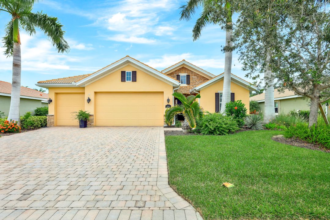 3040 Scarlet Oak Pl, North Fort Myers, FL 33903