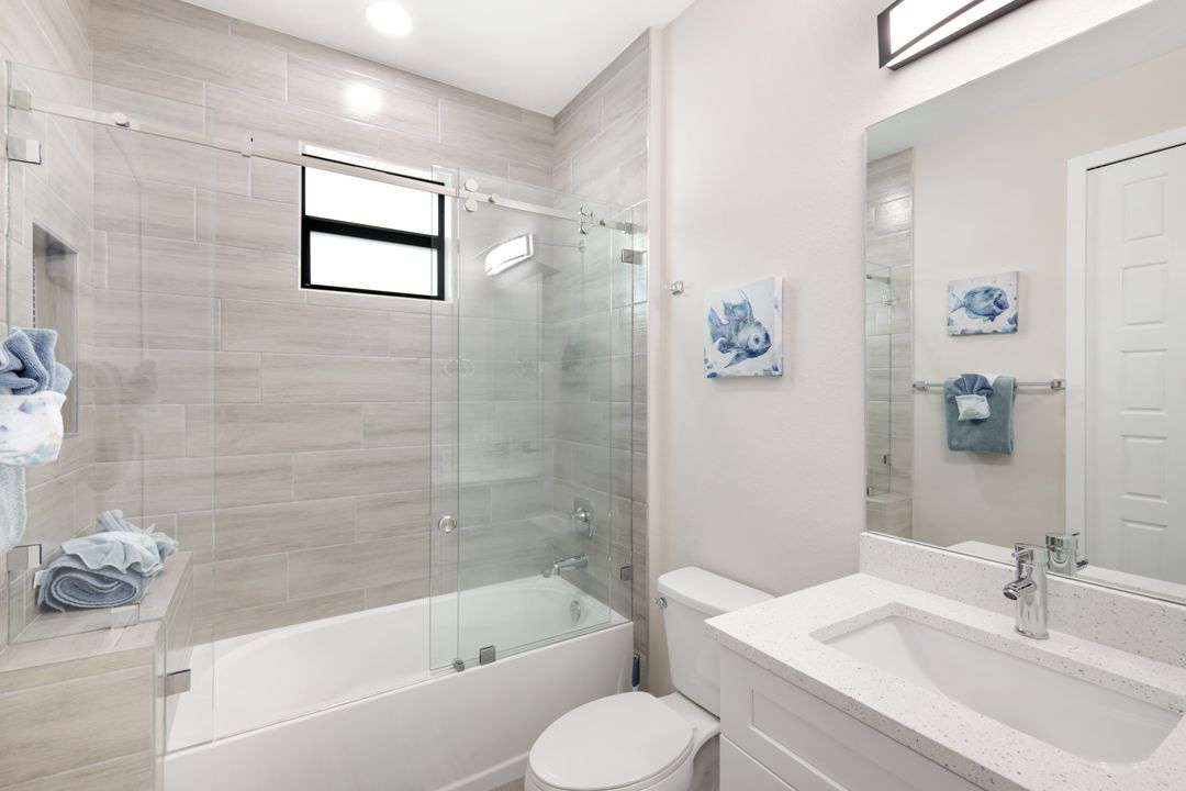 2305 SW 32nd St, Cape Coral, FL 33914