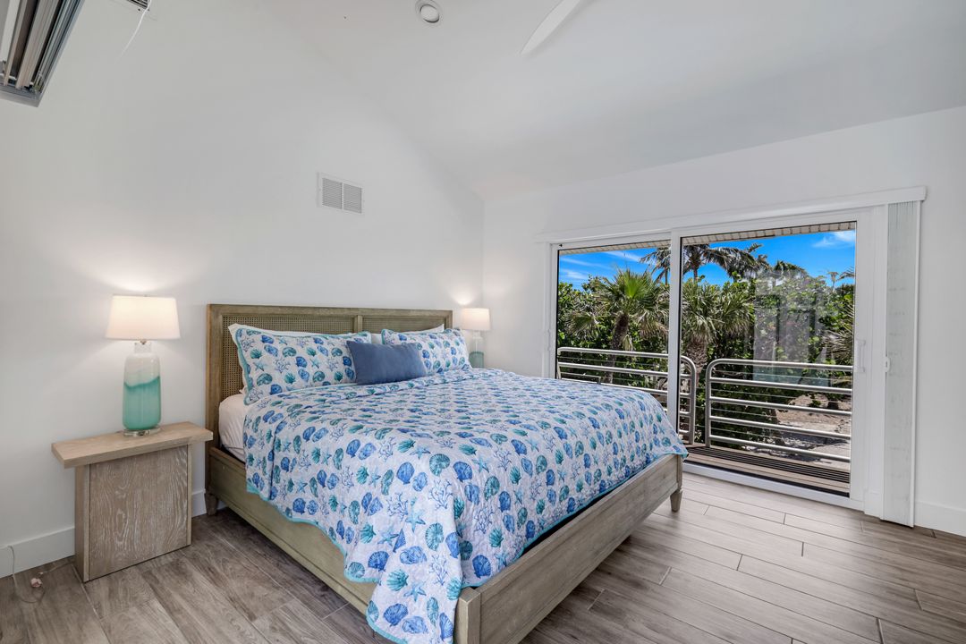 16500 Captiva Dr, Captiva, FL 33924