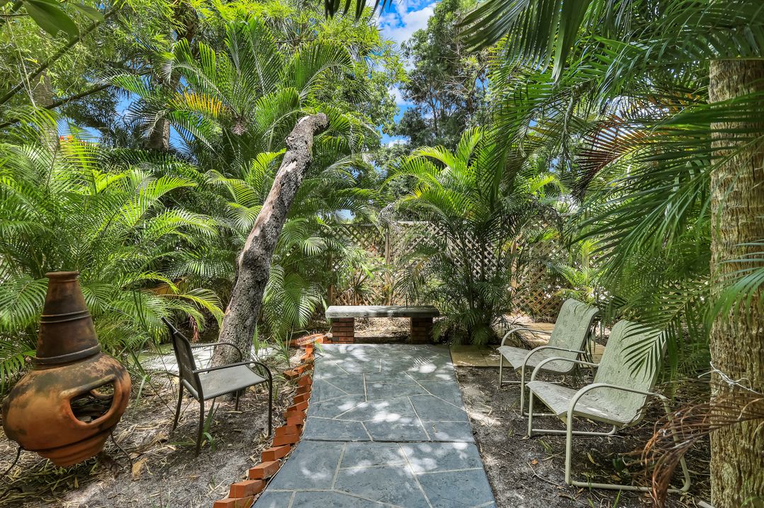 12286 McGregor Woods Cir, Fort Myers, FL 33908