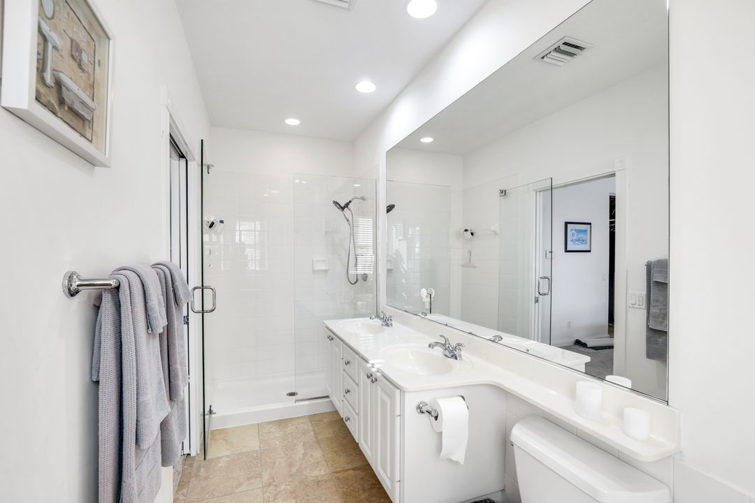 8365 Rimini Way, Naples, FL 34114