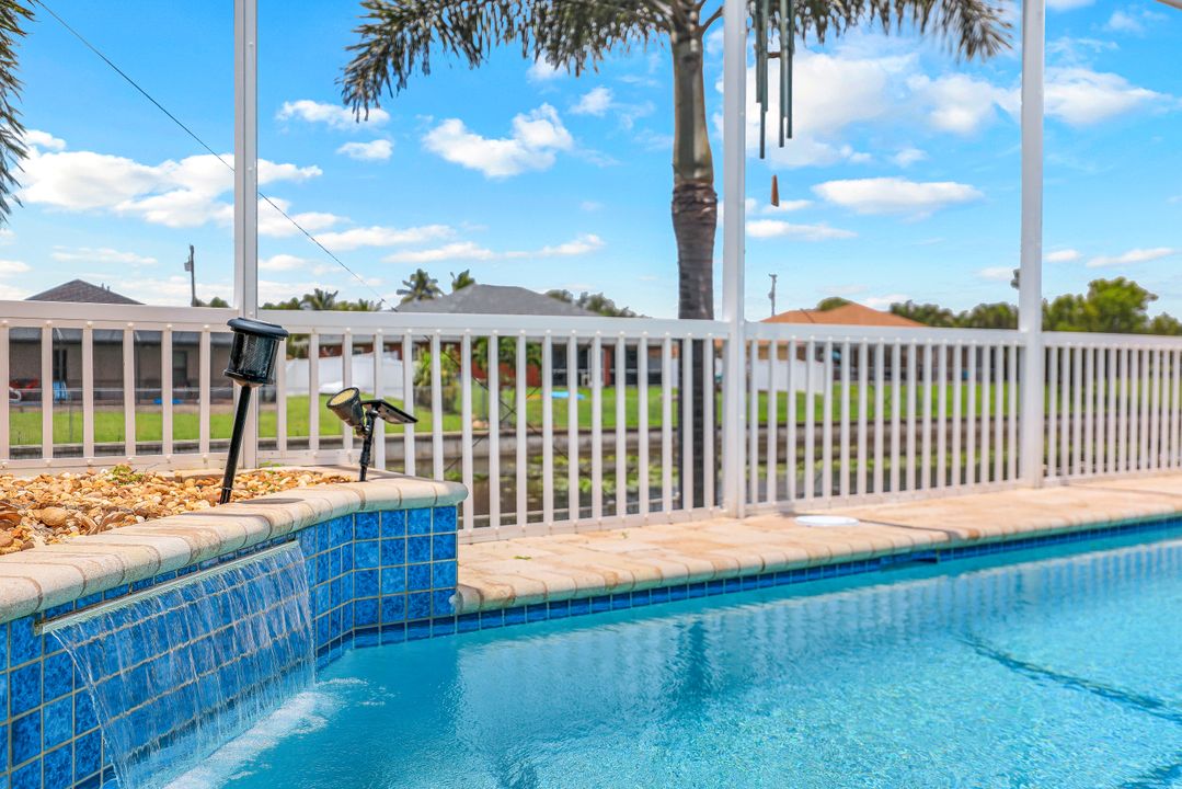 3214 SW 11th Pl, Cape Coral, FL 33914